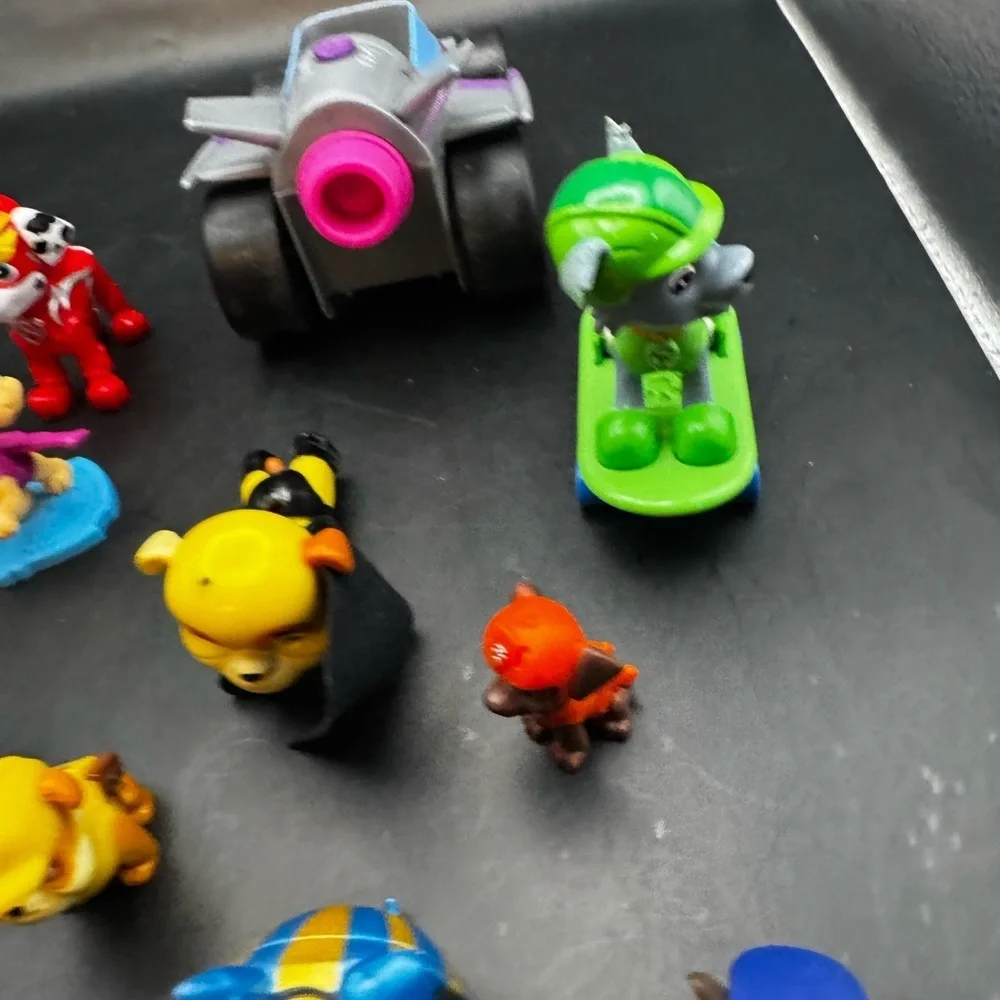 Paw Patrol Lot Of Sixteen Figures And Vehicles; Marshall, Skye, Rubble, Rocky - Picture 4 of 11